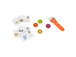 Moulin Roty 668380 - Lampe à Histoires Livre Dans La Jungle -Boutique bébé moulin roty 668380 lampe a histoires livre dans la jungle decorations de chambre 1600 1