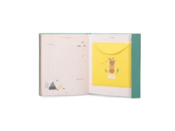 Moulin Roty 675085 - Livre De Naissance Pomme Des Bois (80 Pages) 11 Moulin Roty 675085 - Livre De Naissance Pomme Des Bois (80 Pages) -Boutique bébé moulin roty 675085 livre de naissance pomme des bois 80 pages jouets d eveil 1600 4