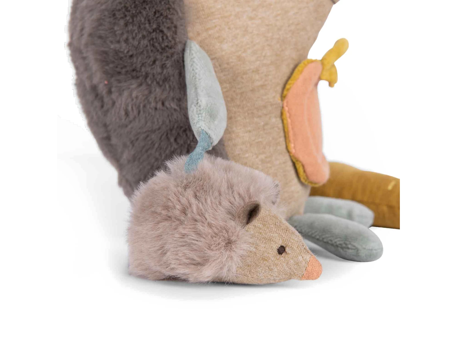 Moulin Roty 678075 - Hérisson D'activités à Suspendre Trois Petits Lapins 6 Moulin Roty 678075 - Hérisson D'activités à Suspendre Trois Petits Lapins – Image 4